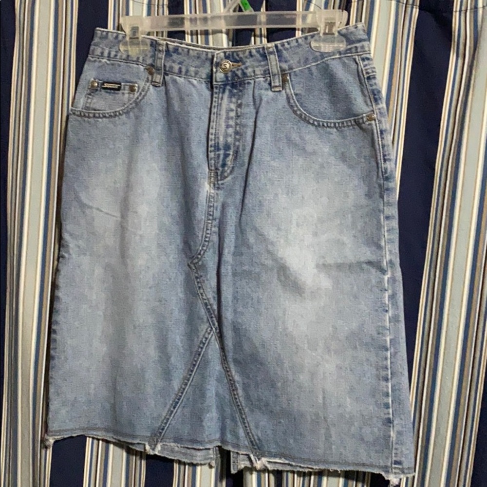 SQUEEZE by STEPHEN HARDY Jean Skirt